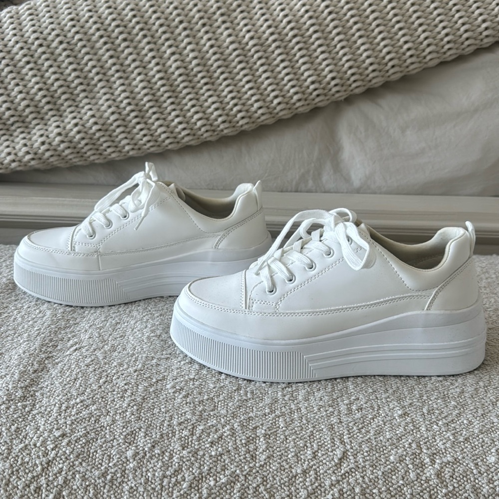 White platform sneakers